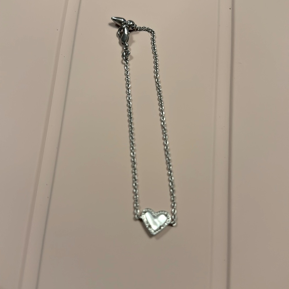 Kendra Scott silver/ivory mother of pearl heart bracelet